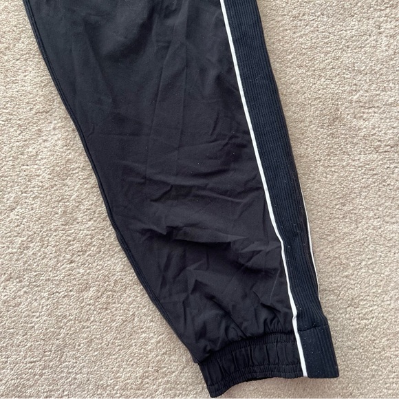 Athleta Brooklyn Jogger Colorblock Stripe Pant Size 6 - Picture 14 of 15